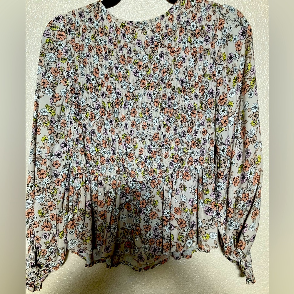 Blouse - Picture 2 of 3